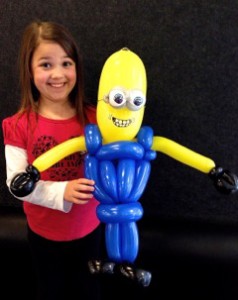 MInion balloon